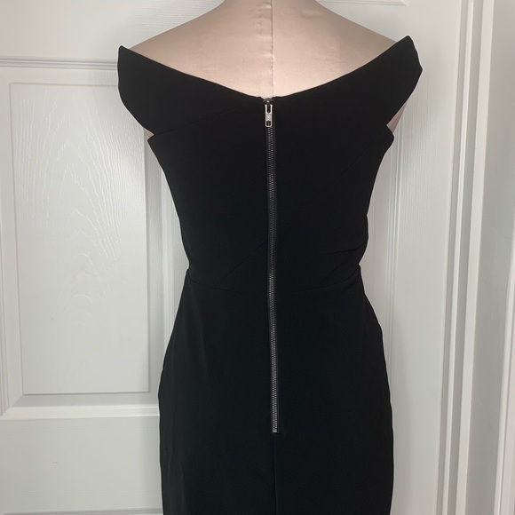 Parker Over The Shoulder Cutout Bodycon Dress - Picture 8 of 8